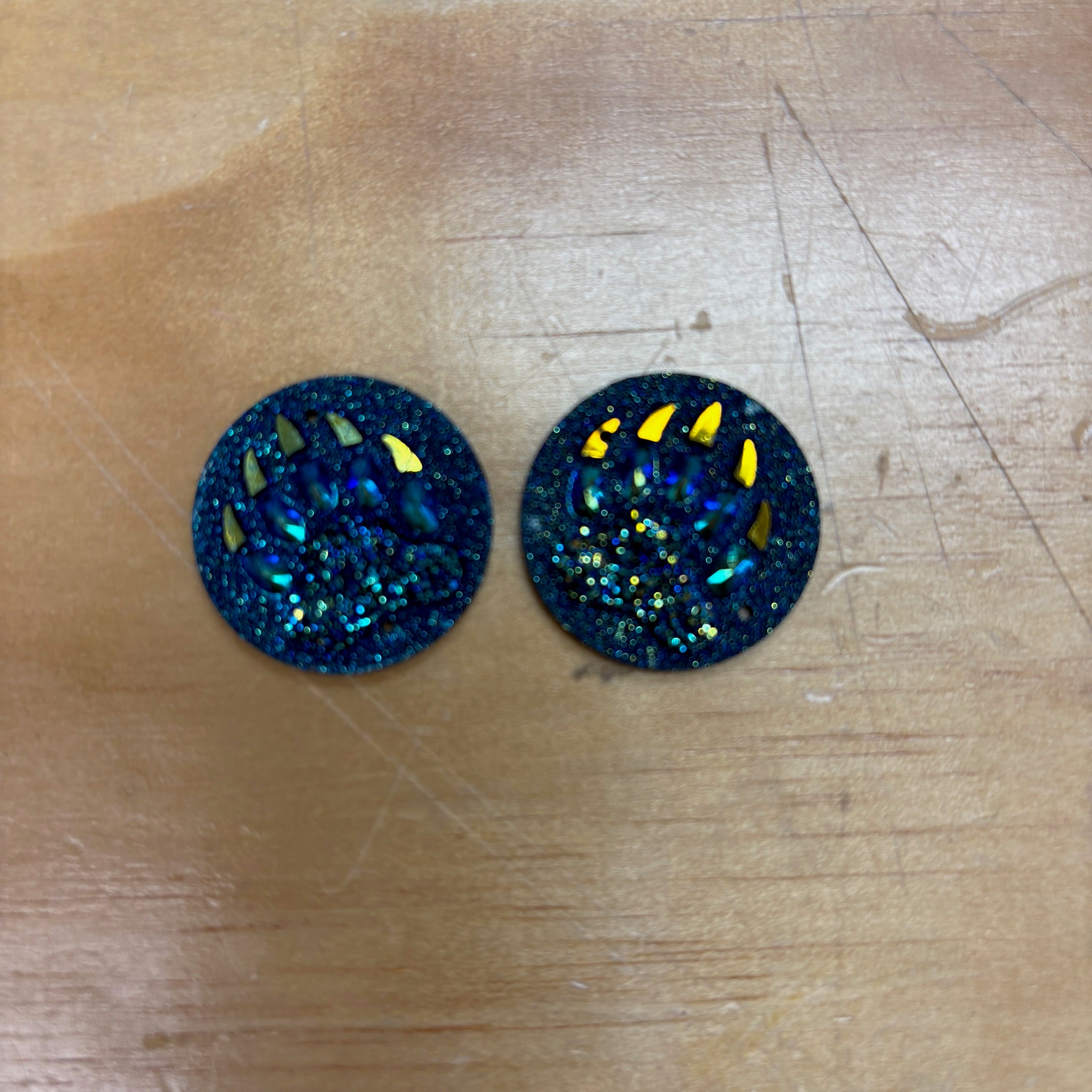 Bear Paw Circle Cabochons Set of 2